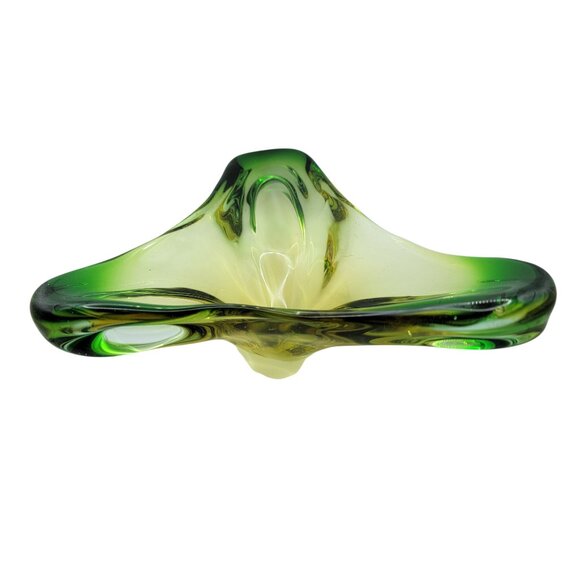 Mid Century Sommerso Triangular Art Glass Bowl - Picture 2 of 4